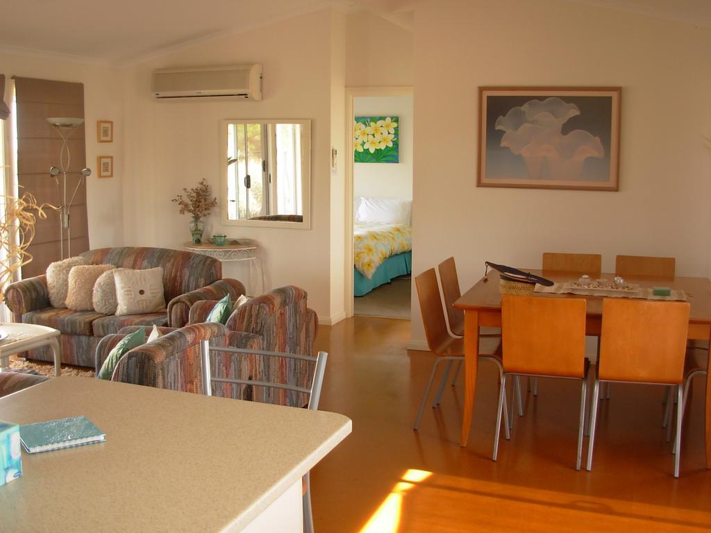 Linger Longer Cottages พอร์ตเอลเลียต ห้อง รูปภาพ